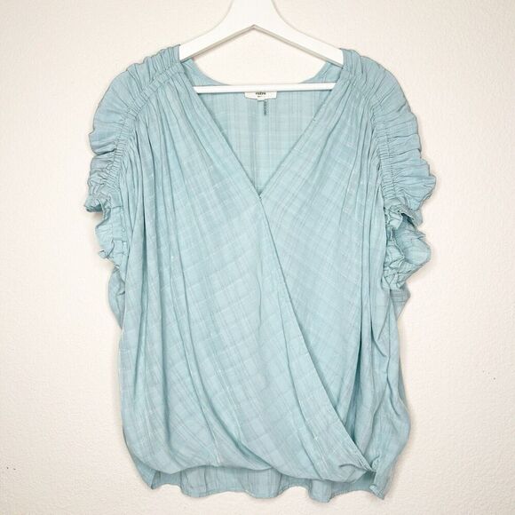 entro Blue Crossover Dolman Ruched Sleeve Top S - Picture 1 of 9
